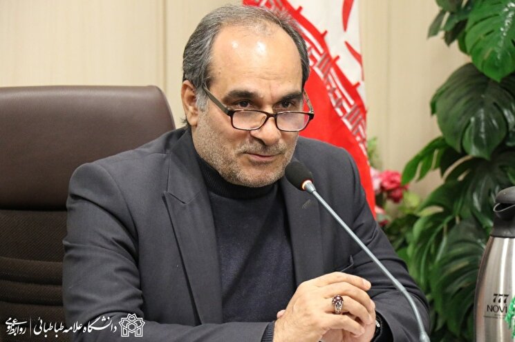 برای زبان فارسی متولی مشخصی دیده نمی‌شود