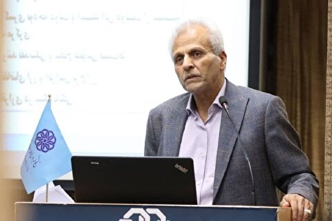 استقلال بانک مرکزی باید حفظ شود