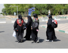 کاروان دانشجویی اربعین دانشگاه علامه طباطبائی با بدرقه مسئولان دانشگاه راهی عتبات عالیات شد