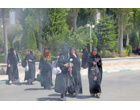 کاروان دانشجویی اربعین دانشگاه علامه طباطبائی با بدرقه مسئولان دانشگاه راهی عتبات عالیات شد