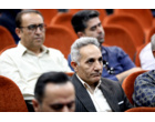 کارکنان بی‌واسطه گفتند، هیئت‌رئیسه پاسخ داد