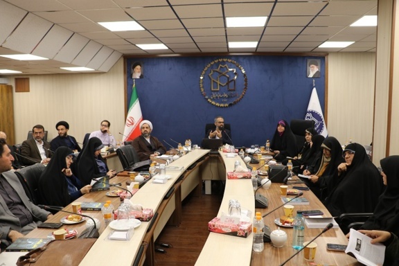 نشست حل مسئله گفتمان عفاف و حجاب بر مبنای الگوی سوم زن مسلمان