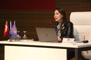 ترکیه باید در مورد طالبان محتاطانه عمل کند/ سیاست خارجی ترکیه نمایانگر «تنهایی» است