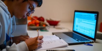 کلاف سردرگم آموزش و پرورش در مواجهه با فرهنگ دیجیتال