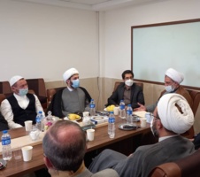 رئیس دانشکده الهیات و معارف اسلامی با رئیس و علمای دانشگاه اسلامی رسول اکرم بیشکک قرقیزستان دیدار و گفت‌وگو کرد