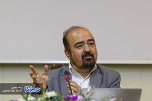 آیا مرجعیت قرآن ذیل عقل قرار دارد