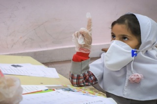 رفراندوم آموزش و پرورش در ایران/ همیشه پای دو «فقر» در میان است