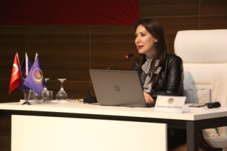 ترکیه باید در مورد طالبان محتاطانه عمل کند/ سیاست خارجی ترکیه نمایانگر «تنهایی» است