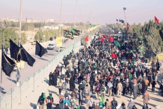 بررسی شکل گیری فرهنگ و هویت در پیاده روی اربعین/ هدف محو شدن در یک جریان پوینده است