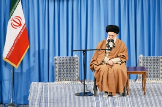 آیت‌الله خامنه‌ای و طرحی برای ایرانِ فردا