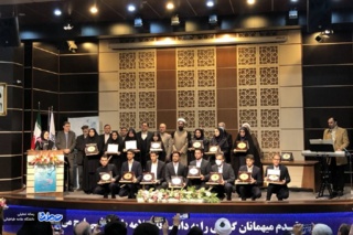 جزء ۱۵ کشور برتر جهان در حوزه علم هستیم/ با جهاد علمی سنگرهای کلیدی دنیا را فتح می کنیم