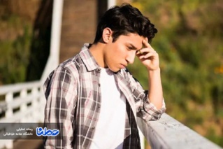 چرا نوجوانان خودرای می شوند؟
