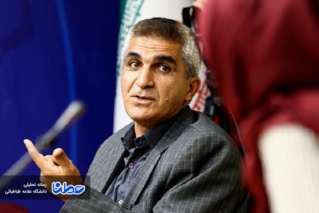 فارسی بُعدِ علمیِ شهریار است/ باید راه او را ادامه دهیم