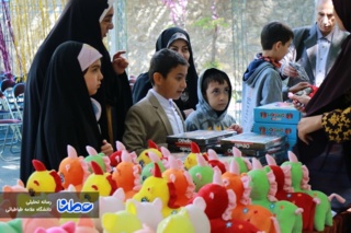 تجلیل از سالها فعالیت قرآنی حجت الاسلام و المسلمین محسن قرائتی