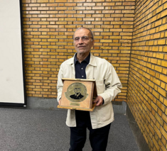 اهدای نشان علوم اجتماعی به «هادی خانیکی»، پاسداشت مقام علمی و مدنی استاد