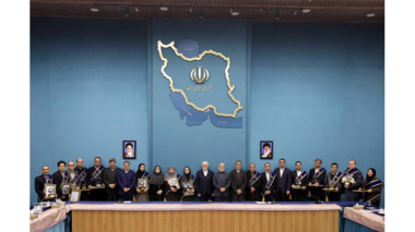 دکتر آزاده میرزایی، استاد سرآمد آموزشی کشور شد