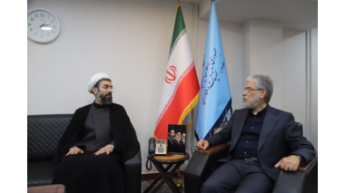 نیازمند تقویت تفکر انتقادی ‌در آحاد ملت و سواد رسانه‌ای خصوصا در جامعه دانشگاهی هستیم