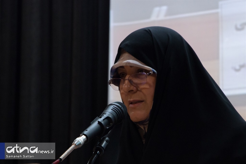 ایراندخت فیاض در نشست سهم زنان از هیئت وزیران