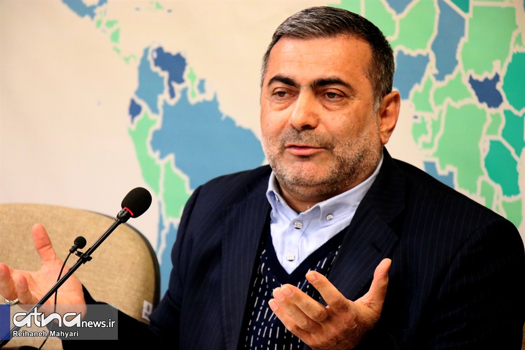 نشست بسیج و ایران فردا با سخنرانی محمدباقر خرمشاد