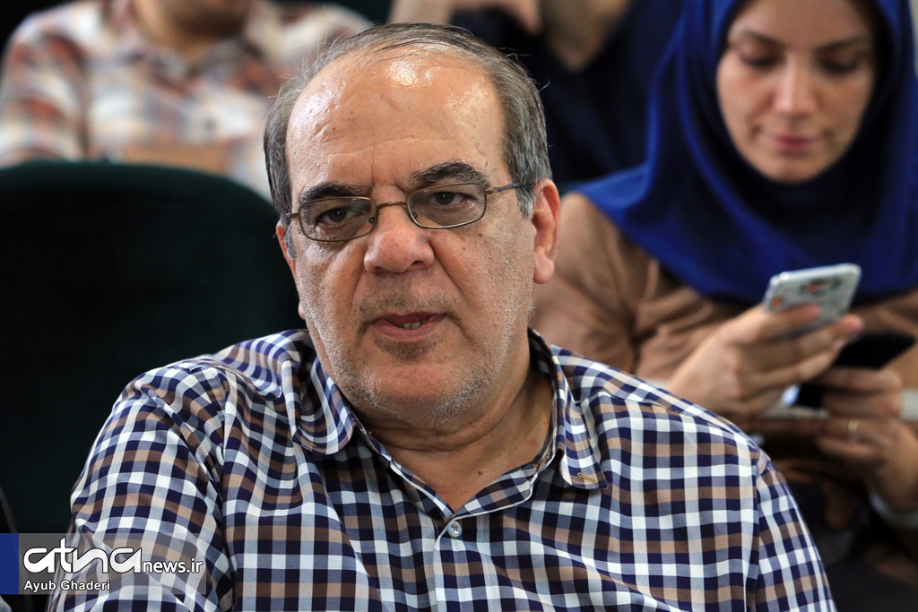 عباس عبدی در نشست تخصصی رسانه‌ها، فضای مجازی و آسیب‌های اجتماعی