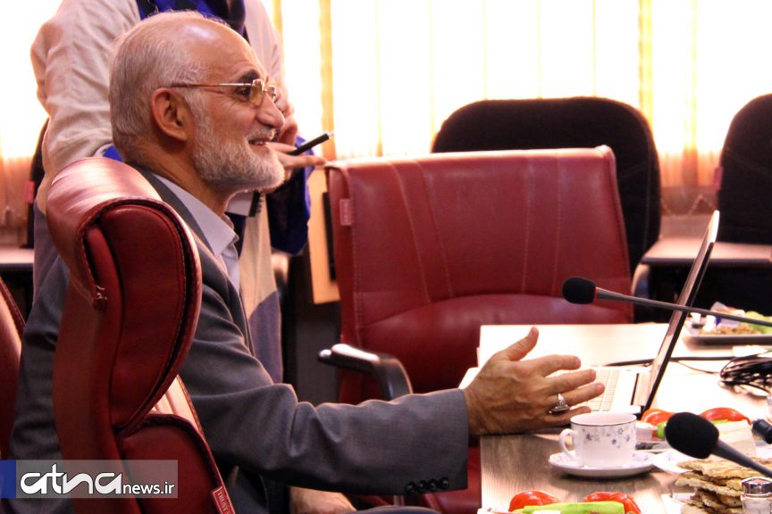 معین، وزیر علوم در دولت اول اصلاحات و استاد دانشگاه علوم پزشکی تهران